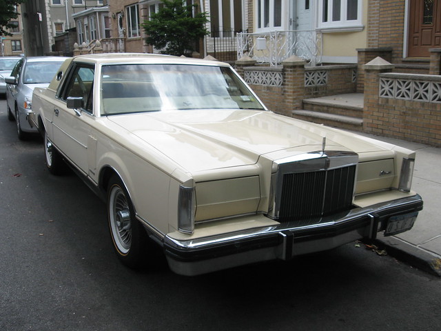 1983 Lincoln Continental Mark VI Bay Ridge Brooklyn 6 June 2010