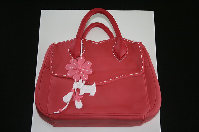 Handbag cake in style of Radley | Flickr - Photo Sharing