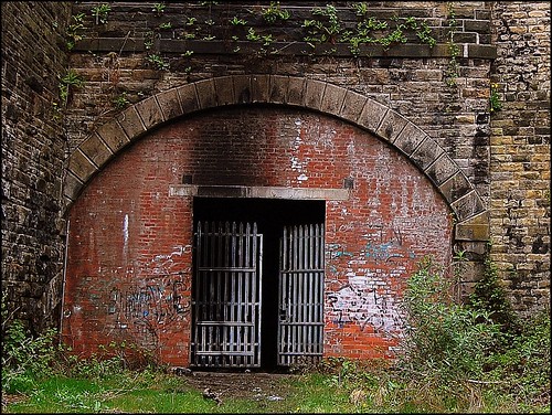 South Portal, Halifax Old Ln Tunnel