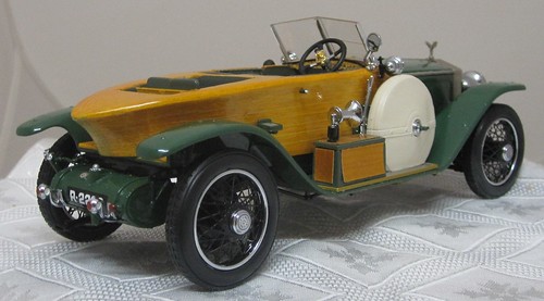 1914 Rolls-Royce Silver Ghost wooden coachwork Franklin Mint rear right 2
