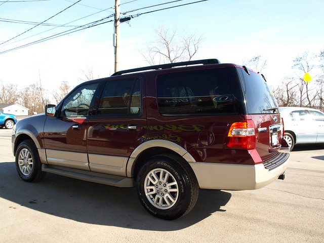 2009 Ford expedition eddie bauer towing capacity #8