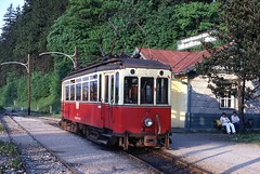 Trains du Vöcklamarkt-Attersee appelé aussi Attergaubahn (Autriche)