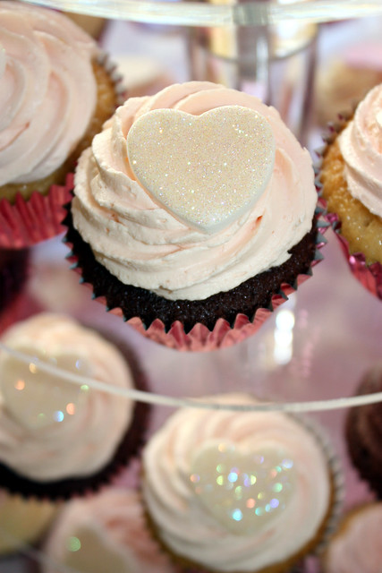 Pink Ivory Wedding Cupcakes These glittery hearts are proving so popular 