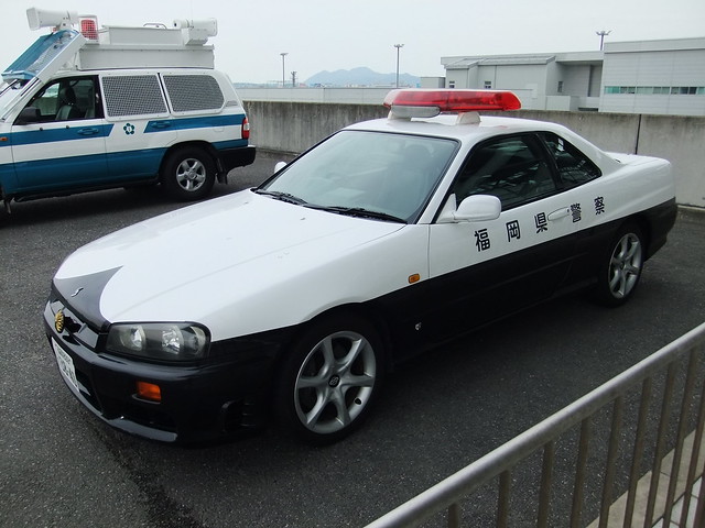 Nissan skyline police car #1
