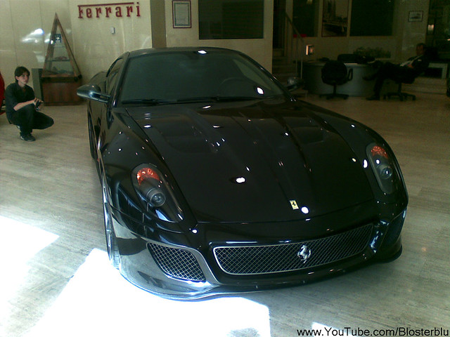 Black Ferrari 599 GTO