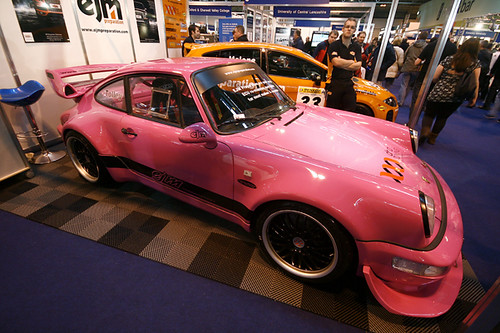 Pink Porsche GT2