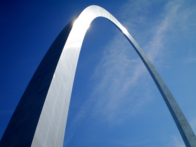 The Gateway Arch, St Louis - Flickr photo CC Rick Watson