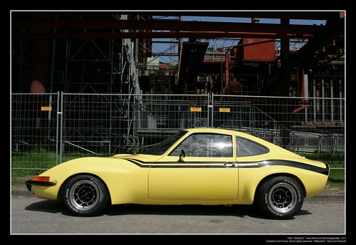 4705530562 f417e13b8c 1970 Opel GT 03 Wallpaper
