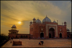 Taj Mahal - Morning Sun - HDR