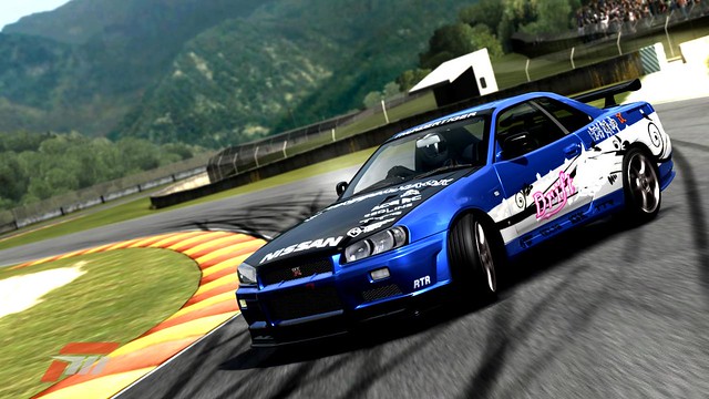 Skyline R34 Drift Designed by'Y22 RYDR' photograph taken by'o0 cobra Oo'
