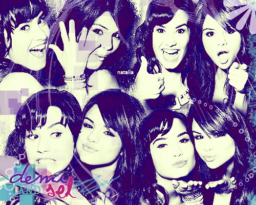 Demi Lovato and Selena Gomez Blend it's simple but i had fun with ps