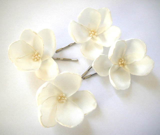 ivory cream white rose blossom wedding flower bobby pins set of 4 