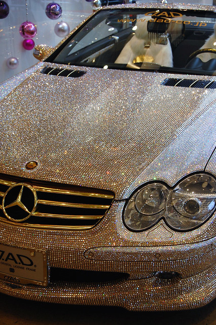 Swarovski Mercedes I believe this is the same Mercedes SL600 that appeared