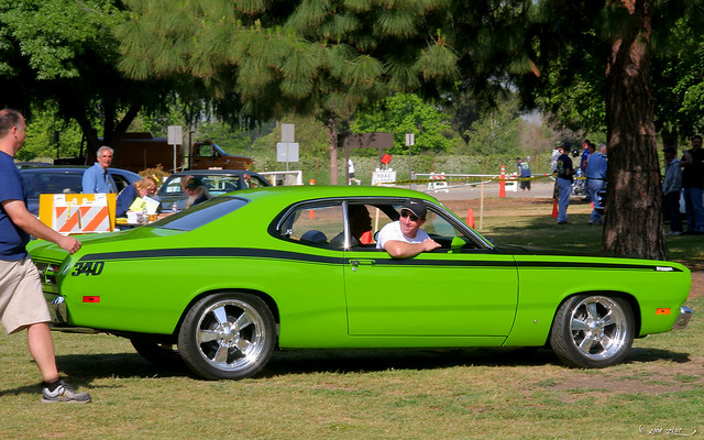 1971 Plymouth Duster 340 green svr