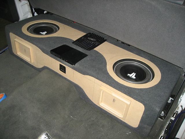 Custom speaker boxes for gmc sierra #1