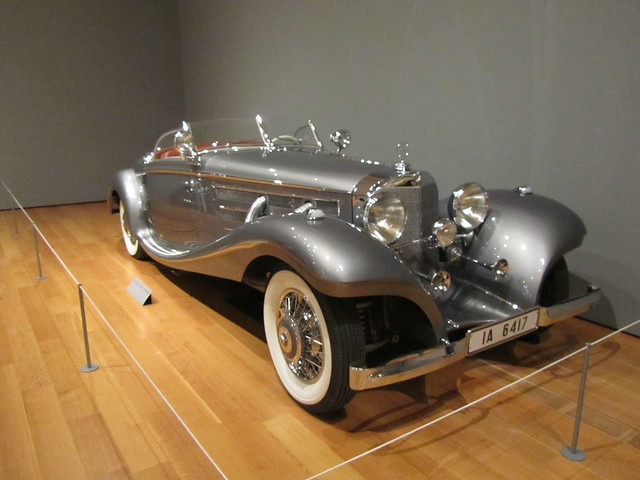 1937 MercedesBenz 540K SpecialRoadster front side view