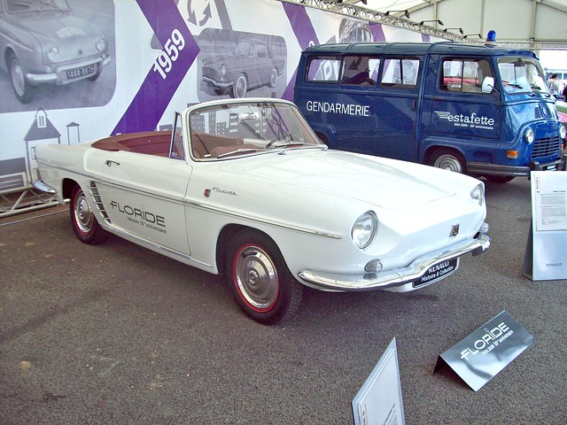 Renault Floride 195862 Unvailed at the Paris Salon in 1958 as a small 