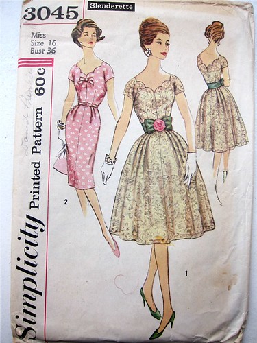 Vintage Simplicity 3045 Slenderette Dress