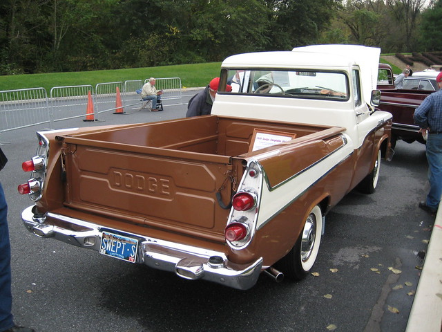 1959 Dodge Sweptside To keep up with the Chevy Cameo Carrier 
