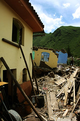 Disaster in the Sacred Valley - Desastre en el Valle Sagrado