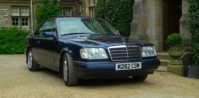 Mercedes W124 Coupe in Style