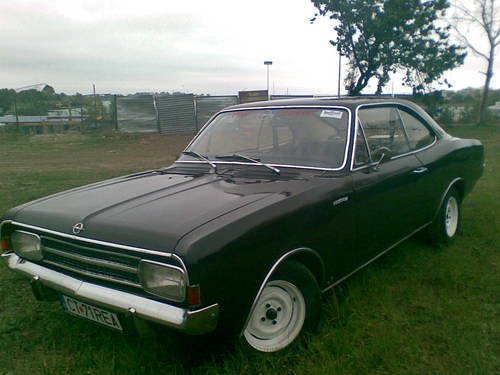 Opel Rekord C Coupe 1971 car and classic co uk