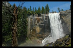 Yosemite-Waterfalls
