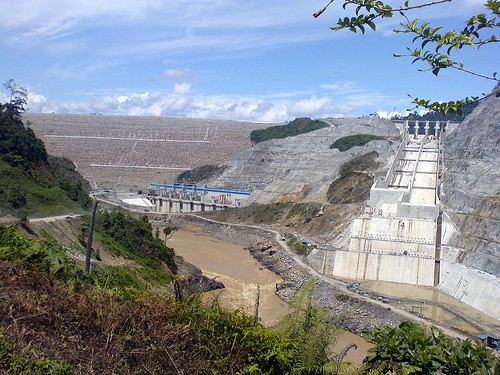 bakun dam construction