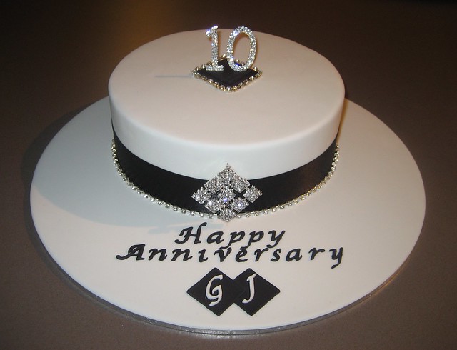 10th wedding anniversary cake 10th wedding anniversary cake flickr photo