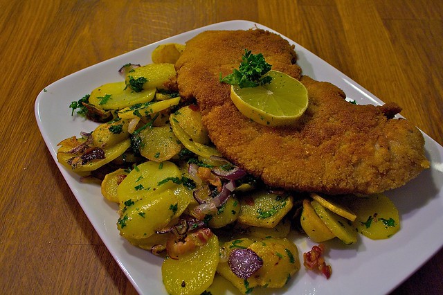 Wiener Schnitzel Mit Bratkartoffeln — Rezepte Suchen