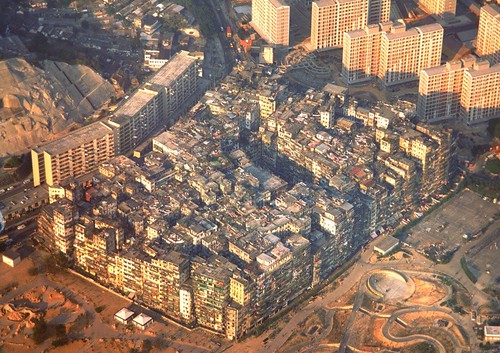 1986 Walled City and Tung Tau Estate, Hong Kong