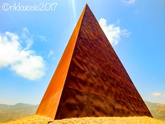 Piramide 38* parallelo