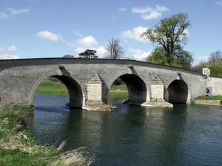 Milton Ferry Bridge (1716)
