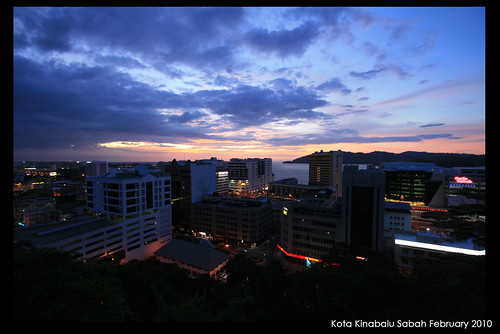 Kota Kinabalu from Signal Hill