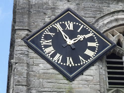 St John's Church, Henley-in-Arden - clock