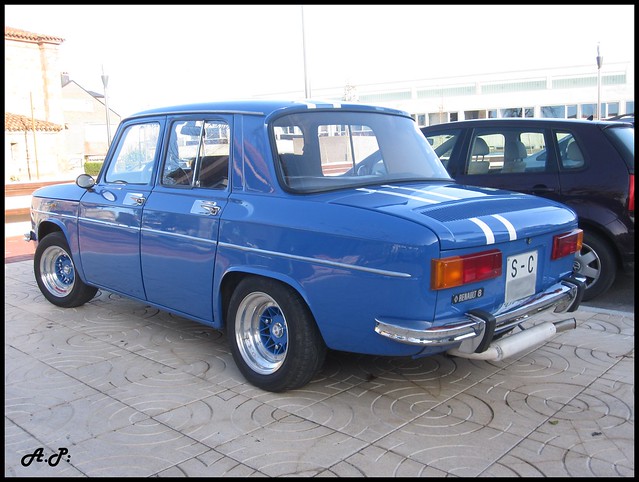 1975 Renault 8 Gordini Simply lovely I love Gordinis this one had 1975 