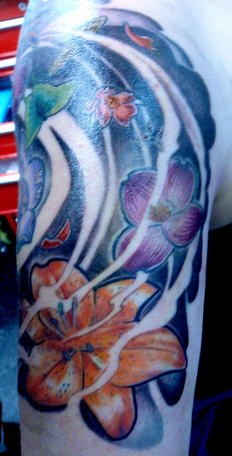  vw tattoo volkswagon van tattoo hippy tattoo chrysanthemum tattoo