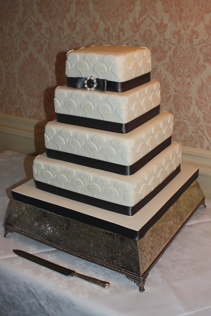 square wedding cake designs