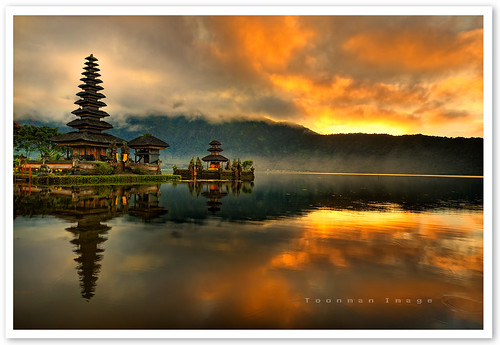 Bali - Pura Ulun Danu Bratan Water Temple