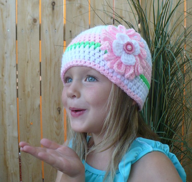 HOW TO CROCHET A BABY BEANIE - AN EASY PATTERN RECIPE