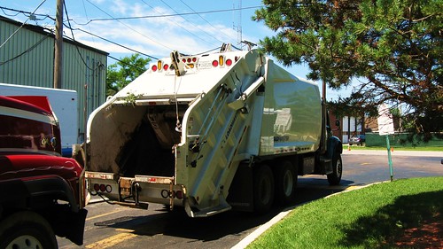 Village of Winetka Illinois Freightliner garbage truck. Glenview Illinois. Wednsday, August 11th, 2010. by Eddie from Chicago