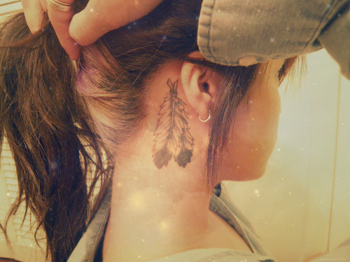feather tattoo i want this i just don't know where