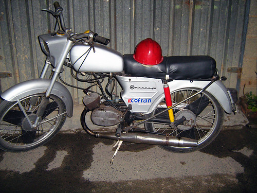 Мотоциклет Балкан 50 Златоград Balkan 50 Motorcycle Zlatograd Bulgaria by Balkanton