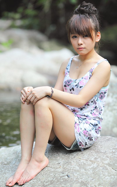 Renee Wong - 27