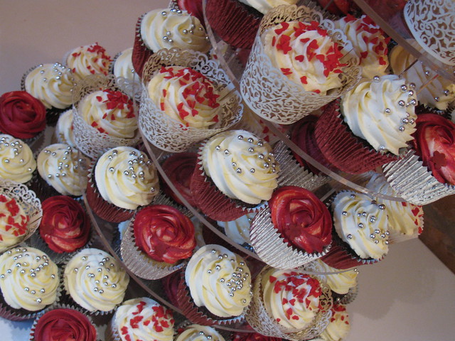 Red Silver Wedding Cupcake Display wwwbluedoorbakerycouk