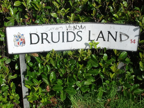 Druids Land (Druids Lane) - sign in the Maypole