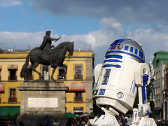 R2-D2 en la Ciudad de México