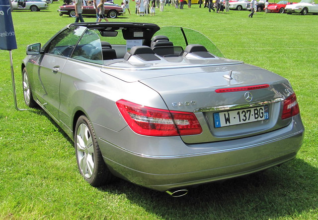 20100606 Uriage Is re Uriage Cabriolet Classic Mercedes Benz E250 CDI 