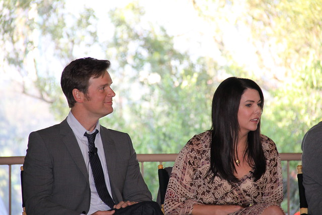 Peter Krause and Lauren Graham from'Parenthood'