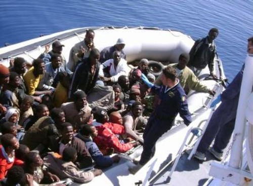 Lampedusa, ripresigli sbarchi: morti due immigrati$